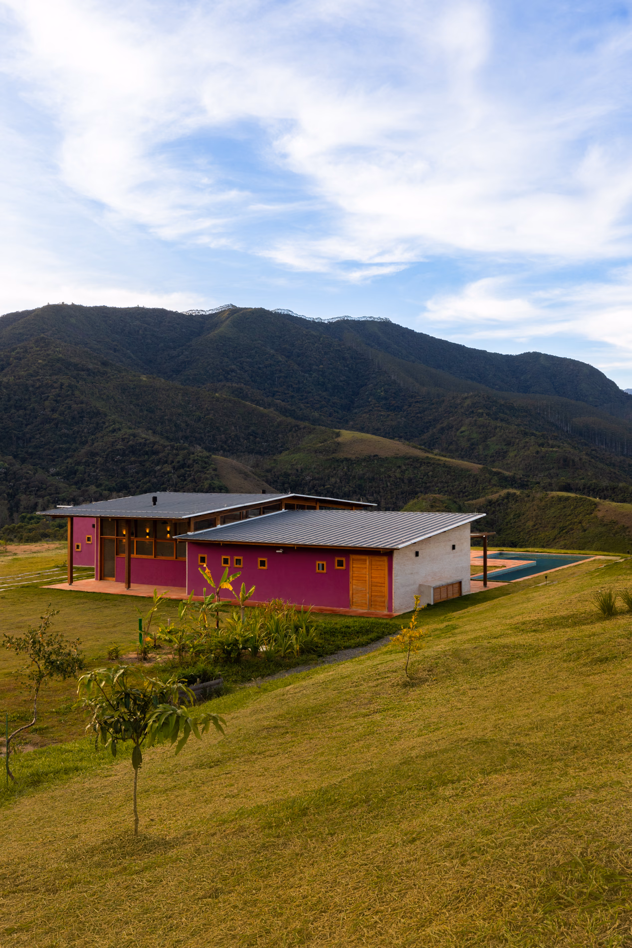 Casa São Francisco Xavier, Canoa Arquitetura. Imagem 8 da série fotografada por Julia Novoa.