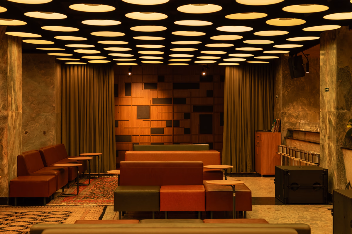 Formosa Hi-Fi, Metrópole Arquitetos, em parceria com Acústica & Sônica. Imagem 2 da série fotografada por Julia Novoa.